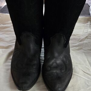 Cowboy Boots Elegant Black Leather!